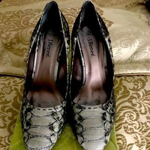 J Renee gray croc heel